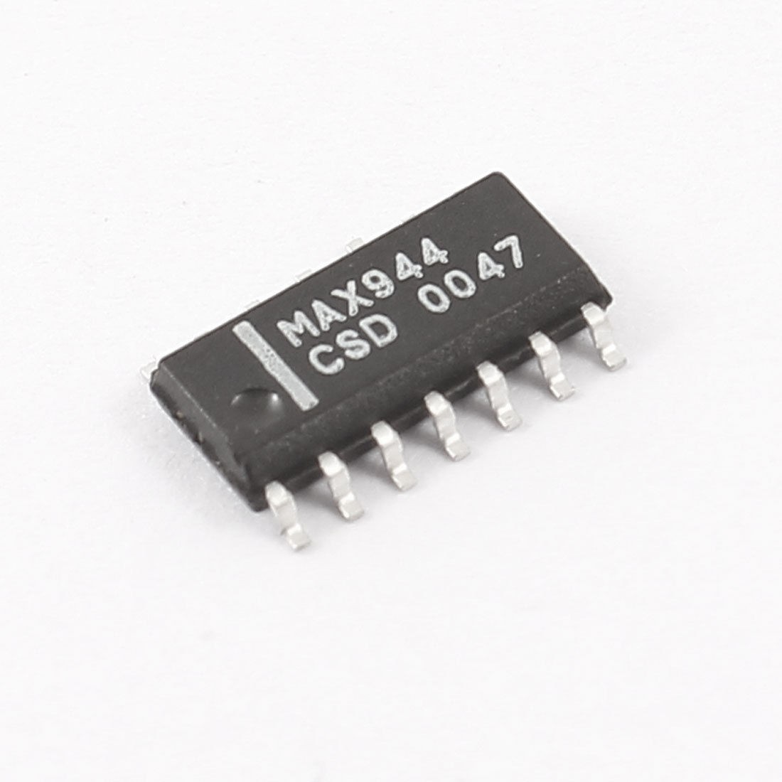 MAX944CSD Voltage Mode Modulator Control Circuit 70V PWM Controller IC