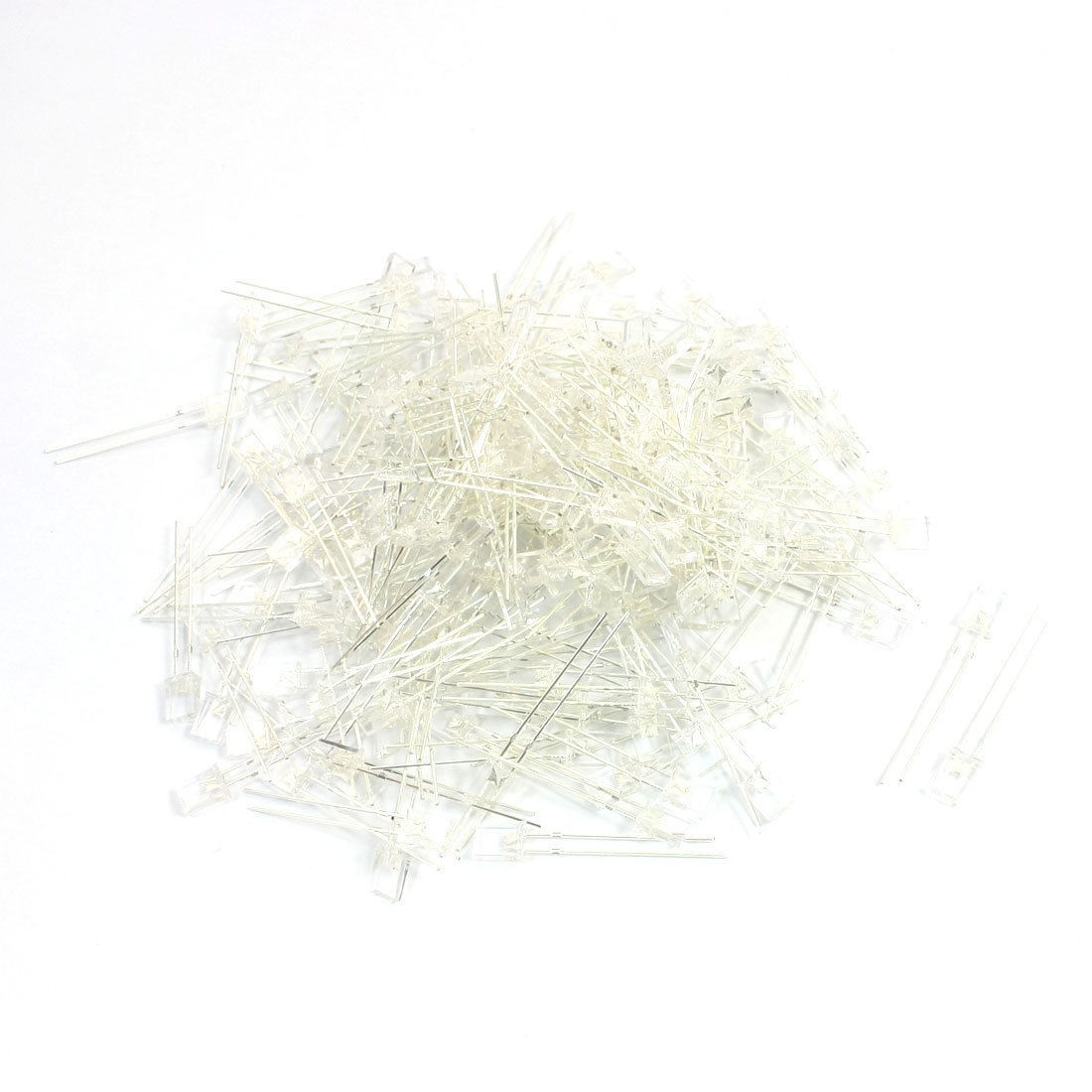 200 Pcs 2 x 5 x 7mm Rectangle Head Blue LED Light Emitting Diodes DC 3V