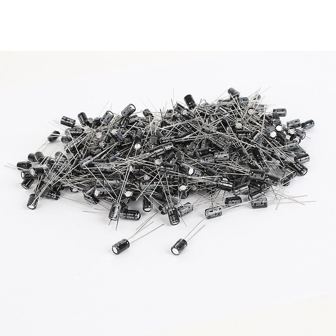 1000 Pcs 5mm x 7mm 220UF 10V Polarized Radial Electrolytic Capacitor