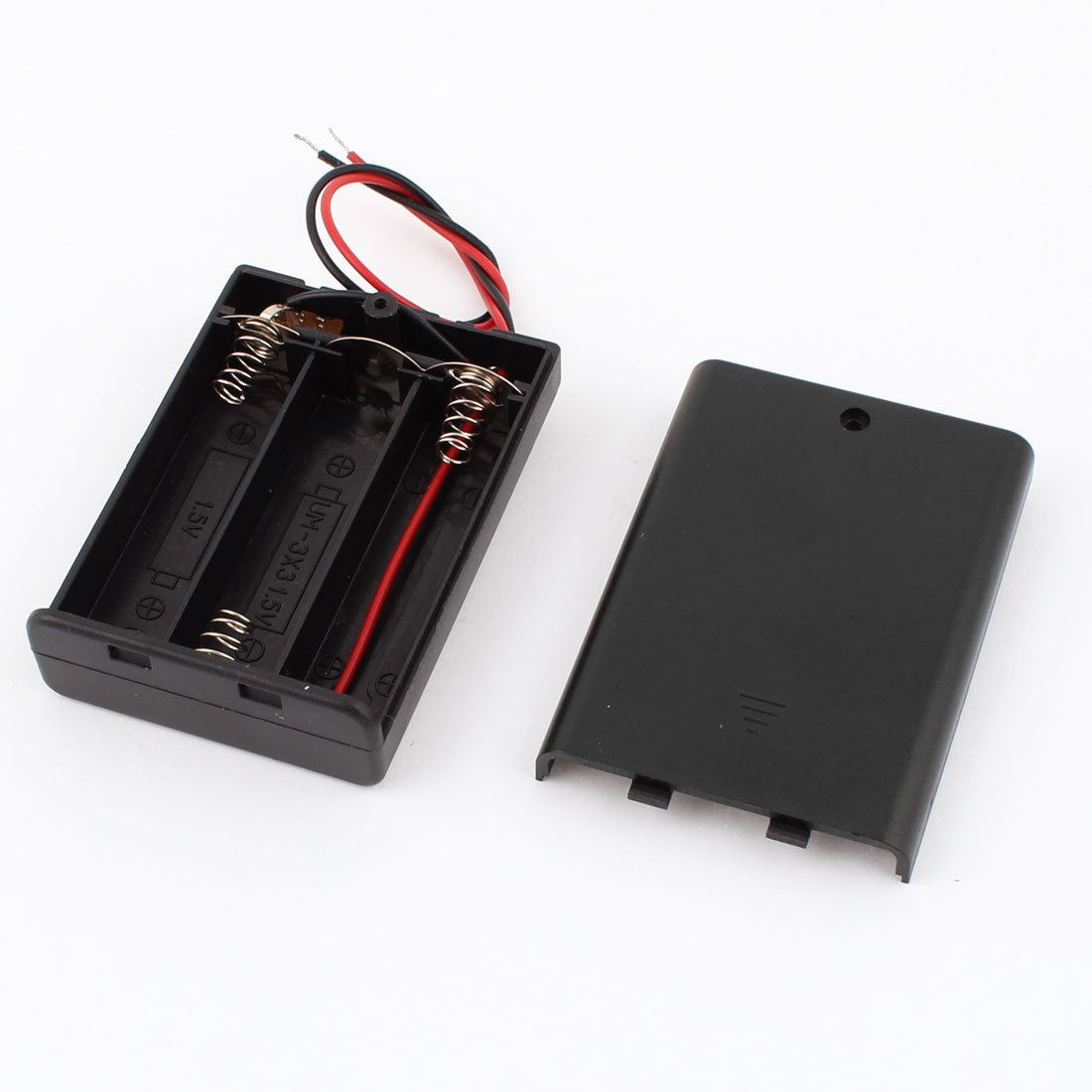 Wire Leads on Off Switch 3 x AA 1 5V Battery Storage Case Holder w Cover