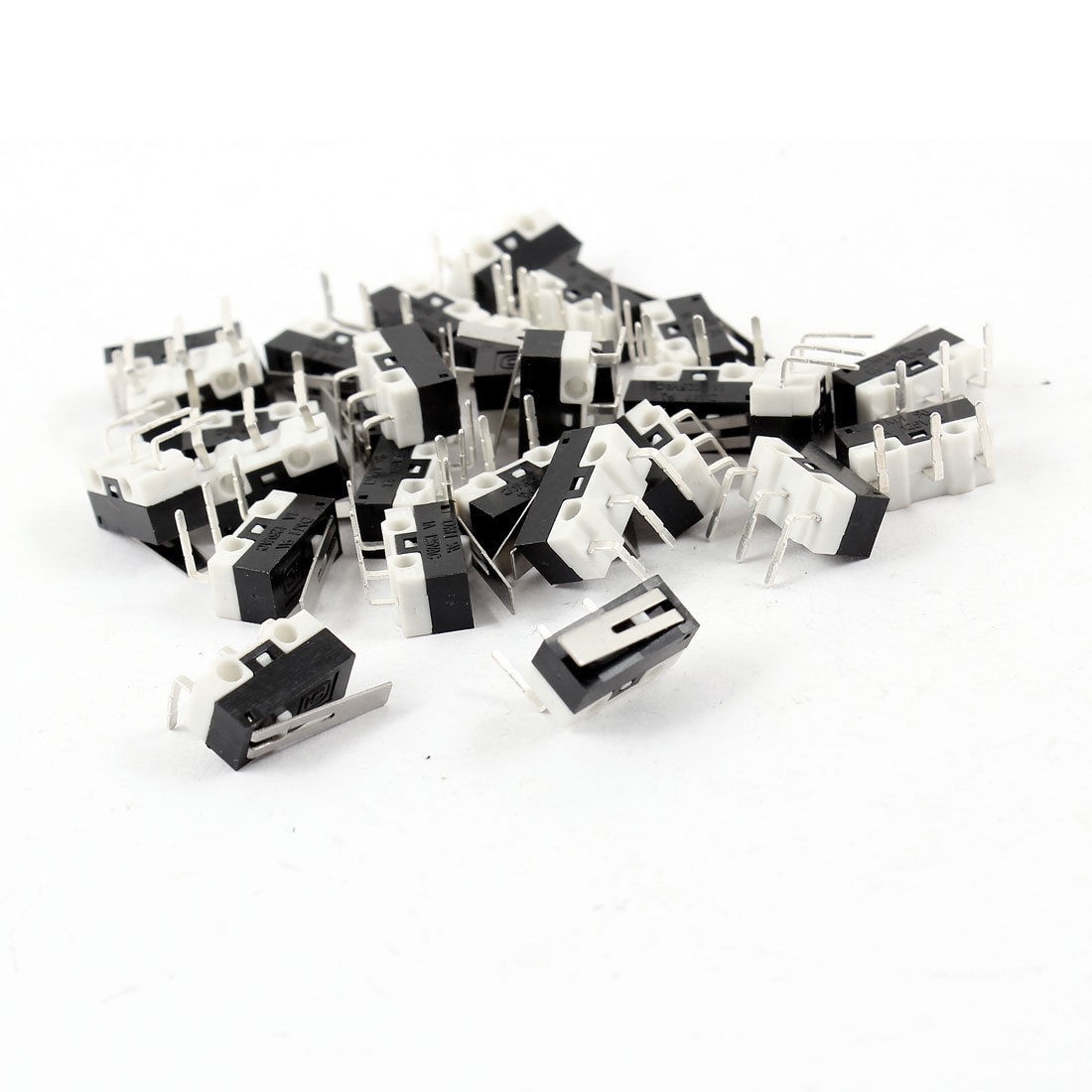 30 Pcs 1A 125VAC SPDT Short Hinge Lever Action Mirco Switch