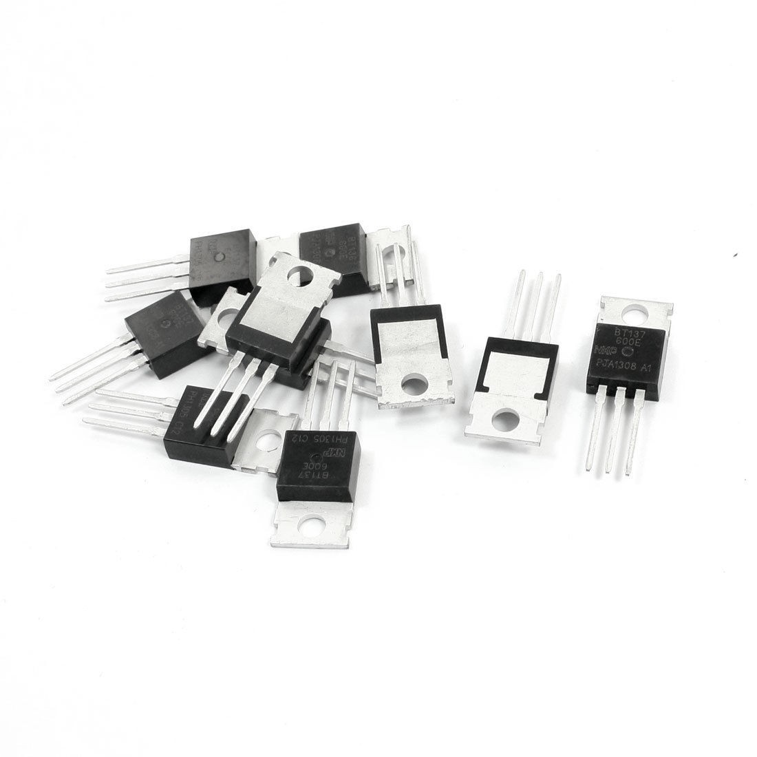 10PCS Electric Component BT137 500V 8A 3Pin TO-220 SCR Transistor