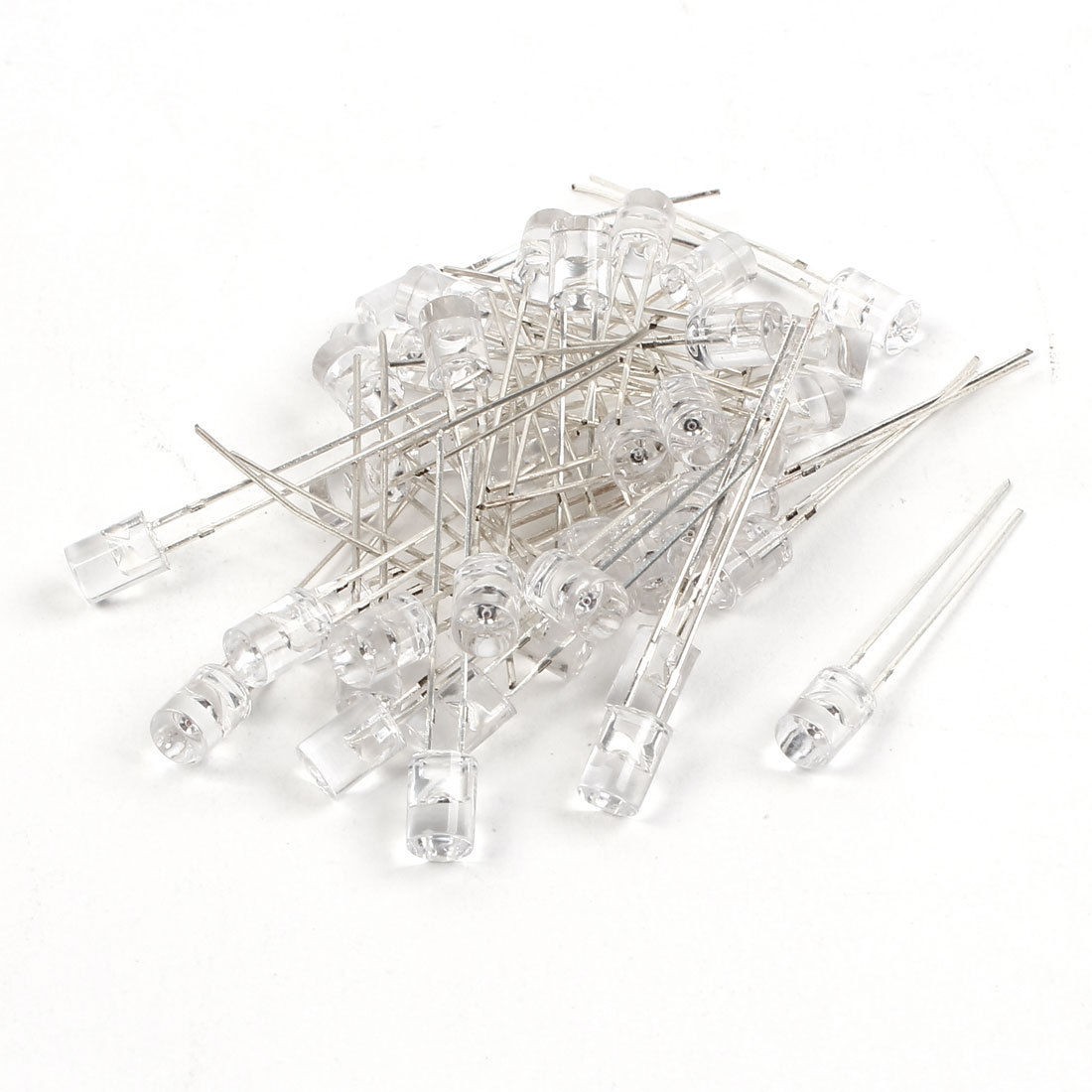 40 Pcs Super Bright 5mm Cylinder Head Red LED Lamp Light Emitting Diodes 2 5V 3V