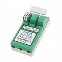 AC 380V 32A Two Pole Single Throw Circuit Control Knife Disconnect Switch Green