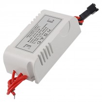 AC 110-220V to DC 8-22V 300mA 4-7x1W LED Strip Driver Power Supply Transformer