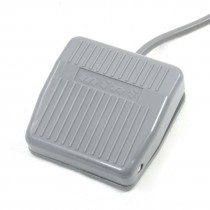 250VAC 10A NO+NC Wired SPDT Antislip Rubber Momentary Foot Switch Gray