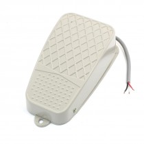 SPDT 1NO 1NC AC 220V 10A Momentary Hand Free Nonslip Foot Pedal Switch