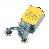 AC 380V 5A Dual Rotary Roller Lever Arm Enclosed Limit Switch LX19-212