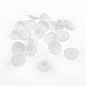 20 Pieces White Plastic 13mm 0.5" Diameter Crown Wheel Gear for DIY Models