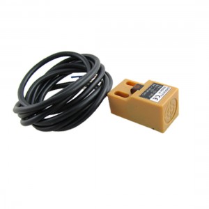 DC 10-30V 300mA 3-wire 4mm Inductive Proximity Sensor Switches PNP NO SN04-P