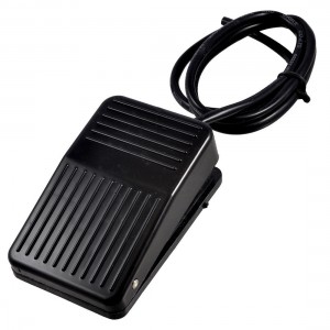 Nonslip Plastic Momentary Power Foot Pedal Switch AC 250V 10A SPDT 1NO 1NC