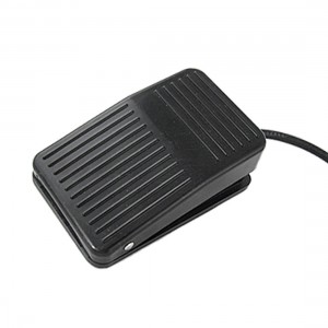 Black Non-slip Plastic Industrial Foot Pedal Switch AC 220V 10A SODT NO NC