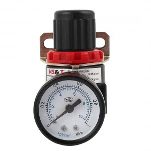 AR2000 Adjustable Pressure Metal Pneumatic Regulator 1/2" w Pressure Gauge