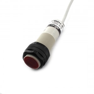 E18-R2P1 DC 6-36V PNP NC 2M Detection Retroreflective Photoelectric Switch