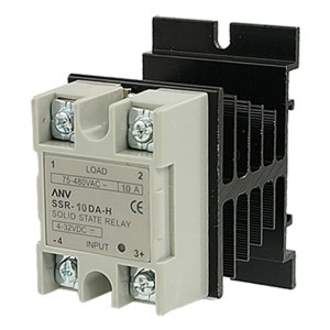 Single Phase Solid State Relay SSR-10DA 10A 4-32V DC 75-480V AC + Heat Sink