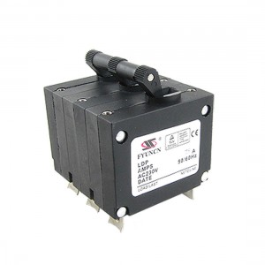 25A Rated Current 3P AC230V Miniature Circuit Breaker