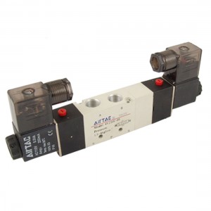 AC110V 4V230C 08 Double Head 3 Position Solenoid Valve