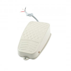 10A SPDT NO NC Non-slip Metal Momentary Power Foot Pedal Switch CNC Industrial