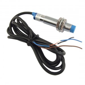 DC6-36V PNP NO 3-wire 4mm Cylindrical Inductive Proximity Sensor Approach Switch