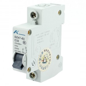 AC 230/400V 32A One Pole On/Off Switch Miniature Circuit Breaker DZ47-63 C32