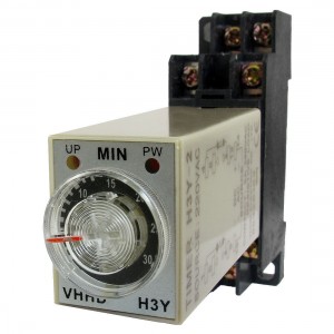AC 220V 0-30 Minute 30m Timer Power On Delay Time Relay 8 Pin H3Y-2 w Socket