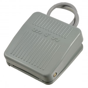 Anti-slip Treadle Momentary Power Foot Pedal Switch AC 250V 10A SPDT NO NC