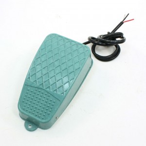 Green Metal Nonslip Momentary Foot Pedal Switch AC 250V 10A SPDT NO NC