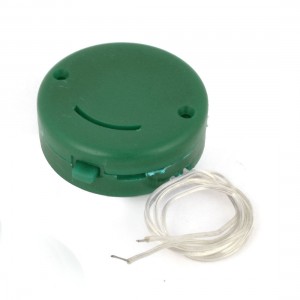 Green Smile Face Button Cell Battery Holder for 2 x CR2032 Batteries