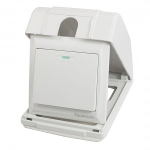 AC 250V 10A 1 Gang White Shell Wall Panel Switch w Splash Proof Box